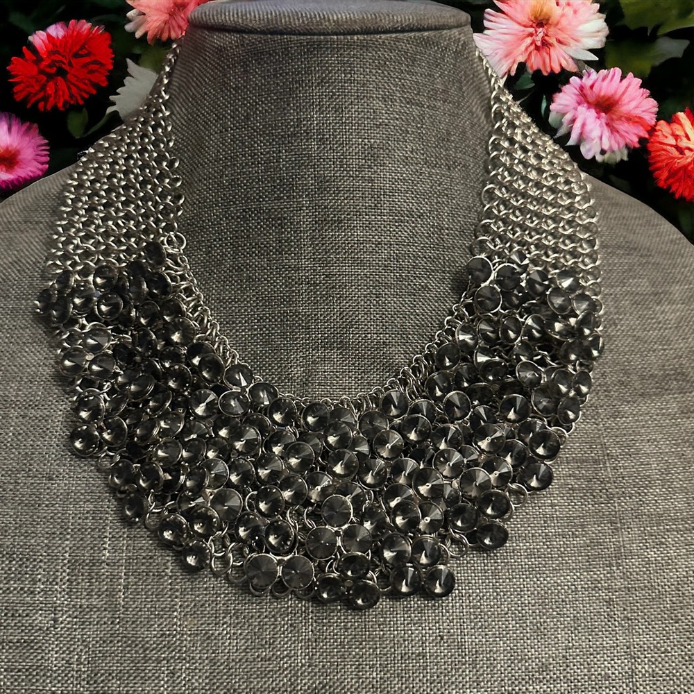 Free People bezeled stones collar necklace
